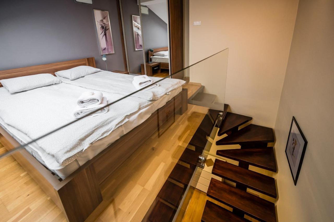 Radziwillowska Old Town Deluxe Apartment Wawelofts Cracovia Esterno foto